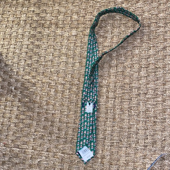 NWT vineyard vines Santa Claus Boys Tie 100% Silk - Picture 7 of 8